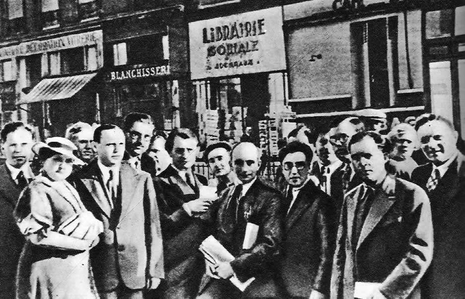 Советские писатели — делегаты международного конгресса в защиту культуры. Париж. 1935 г.