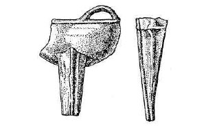 Фрагменты железных котлов на трех ножках из Каракорума